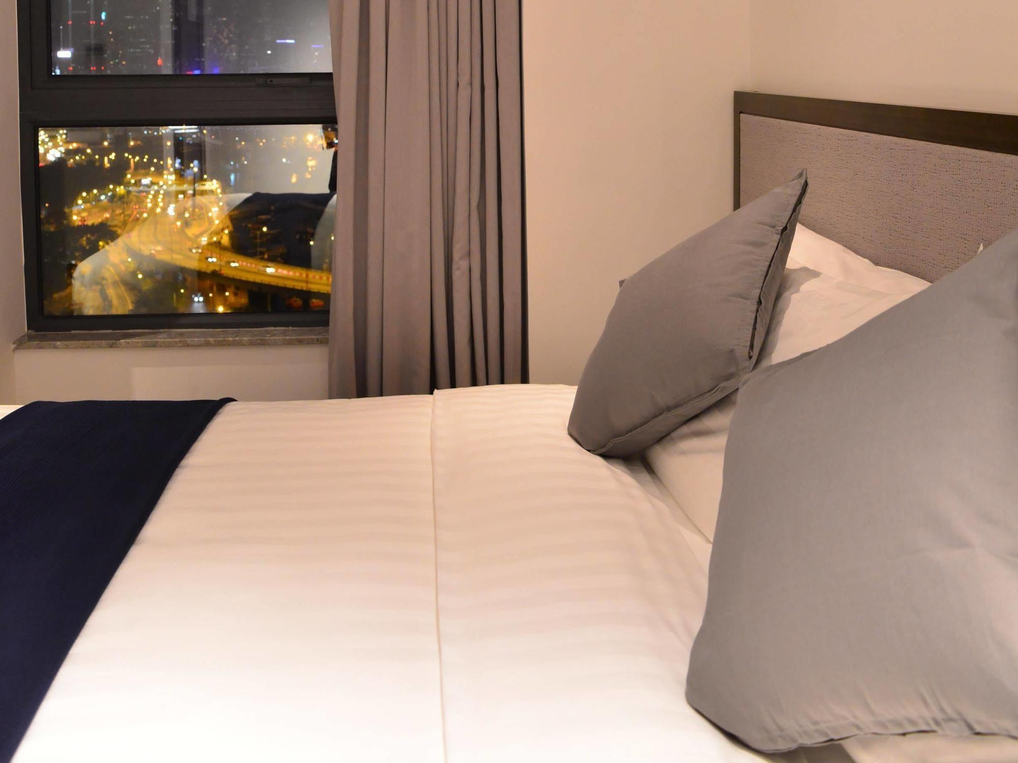 Hotel One Eighteen Hong Kong Exterior photo